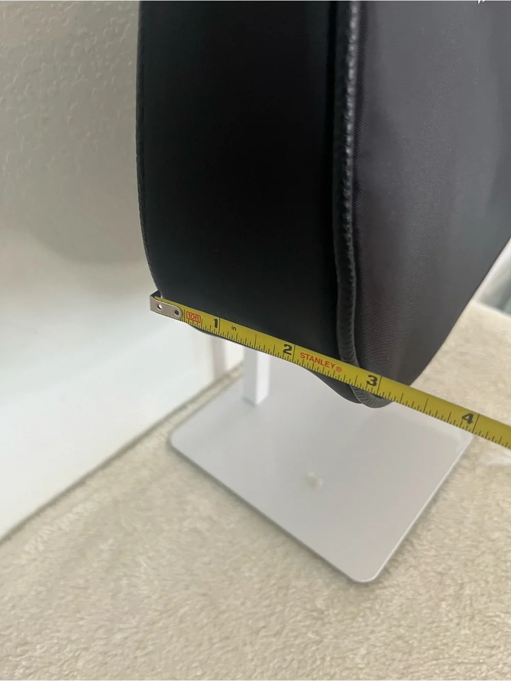 Nautica sleek crescent